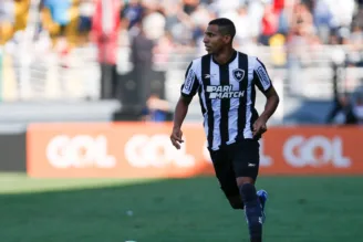 Victor Sá pelo Botafogo