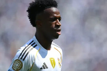 Sormani detona Vinicius Júnior por desempenho no Mundial de Clubes: “Futebol patético, preocupante”