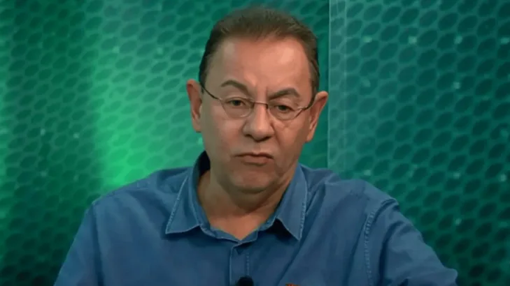 Flávio Prado critica atitude de Luis Enrique após final do Mundial: “Algo aconteceu, não foi só o técnico” Flávio Prado critica atitude de Luis Enrique após final do Mundial: “Algo aconteceu, não foi só o técnico”