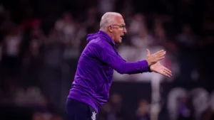 Corinthians pode poupar atletas contra o Botafogo pelo Brasileirão e torcedores criticam: “Só pode ser brincadeira”