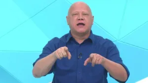 Ronaldo Giovanelli ironiza São Paulo, diz que vai voltar para a Série B e Marco Aurélio corrige: “Nunca estivemos”