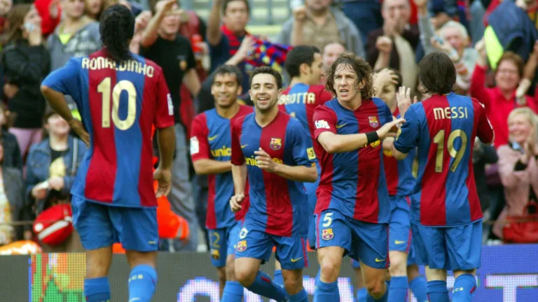 Bechler fala sobre a importância de Ronaldinho para o sucesso do Barcelona: “Se não tem Ronaldinho, não tem Messi”