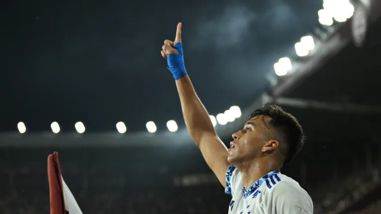 Kaio Jorge, do Cruzeiro, é o jogador com mais participações em gols do Brasileirão; top-10 tem Pedro, do Flamengo