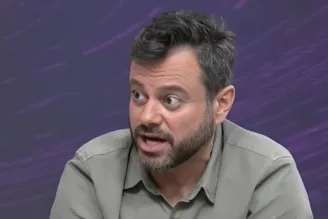 Eric Faria duvida de Saúl Ñíguez no Flamengo: "Estranho ninguém relevante da Europa se interessar por ele"