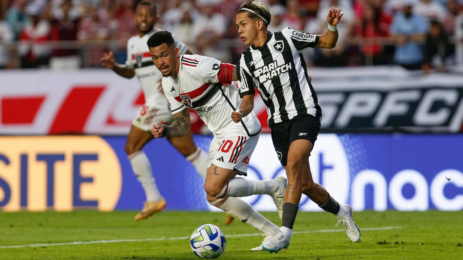 Torcida do Botafogo discorda de novo empréstimo de Segovinha: “Deixa esse moleque aqui”