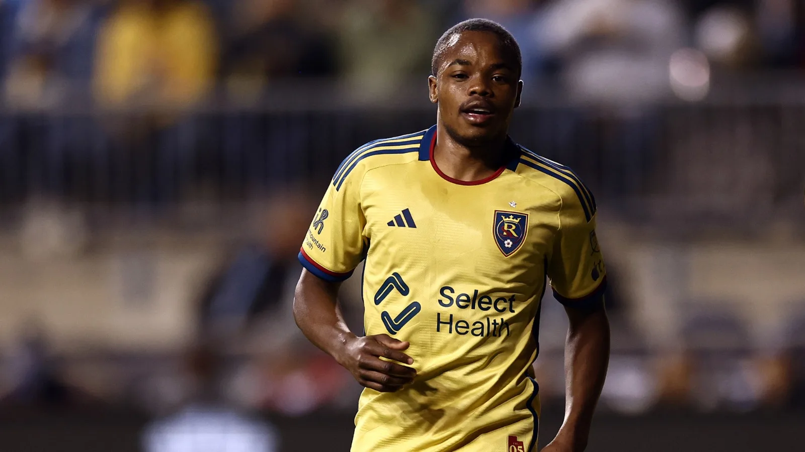 Vasco avança em negociação com Andrés Gómez e torcida critica: “Mais um que não vai jogar nada”