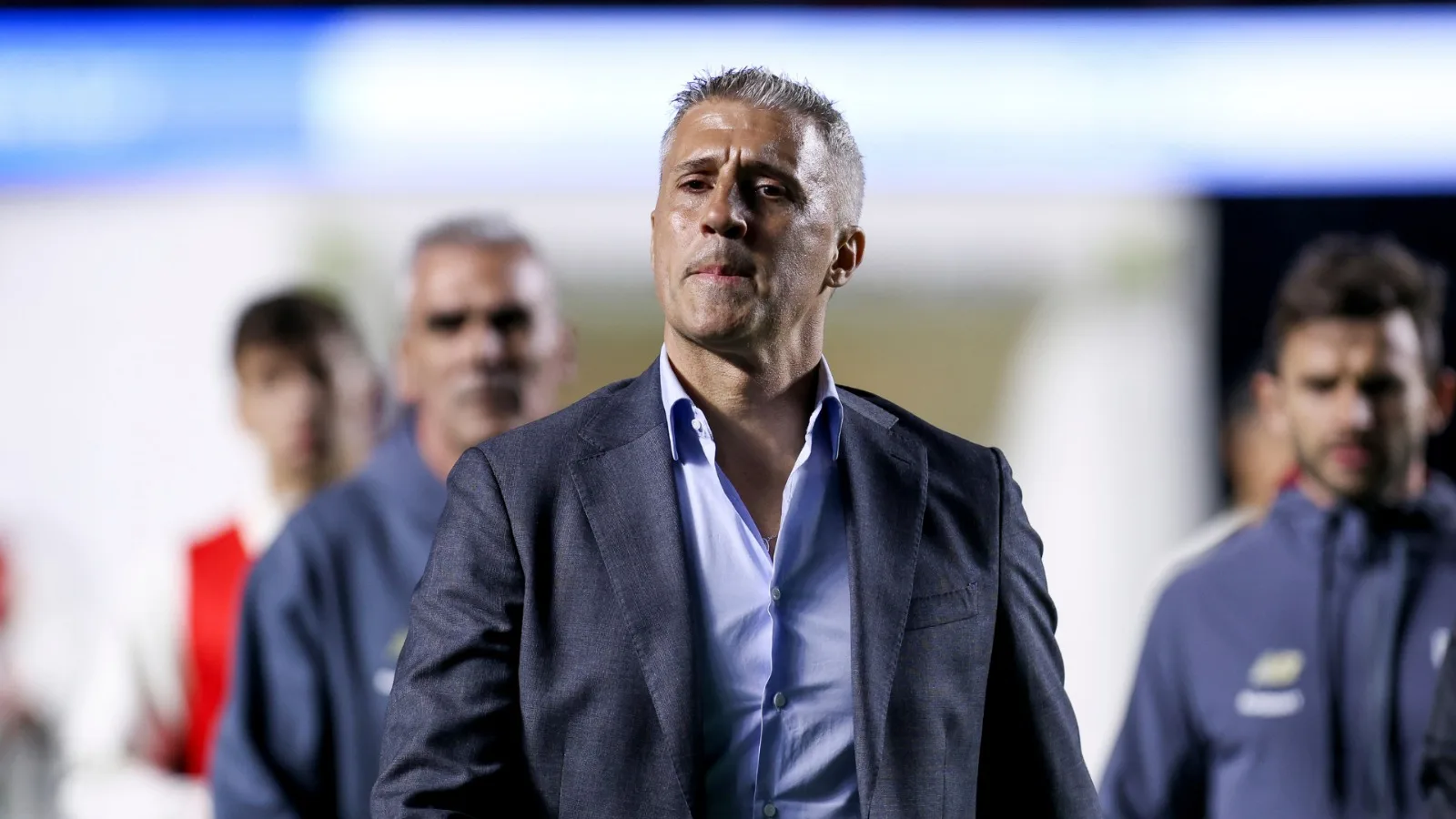 Crespo revela motivo de substituições do São Paulo contra o Juventude: “Por conta de dor”