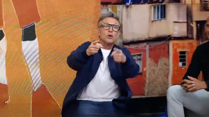 Craque Neto dá conselho inusitado a Neymar: “Tinha que ter casado com a Bruna Marquezine” Craque Neto dá conselho inusitado a Neymar: “Tinha que ter casado com a Bruna Marquezine”