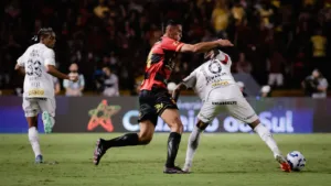Santos busca o empate contra o Sport no final da partida e torcida reclama: “Ninguém joga bem”