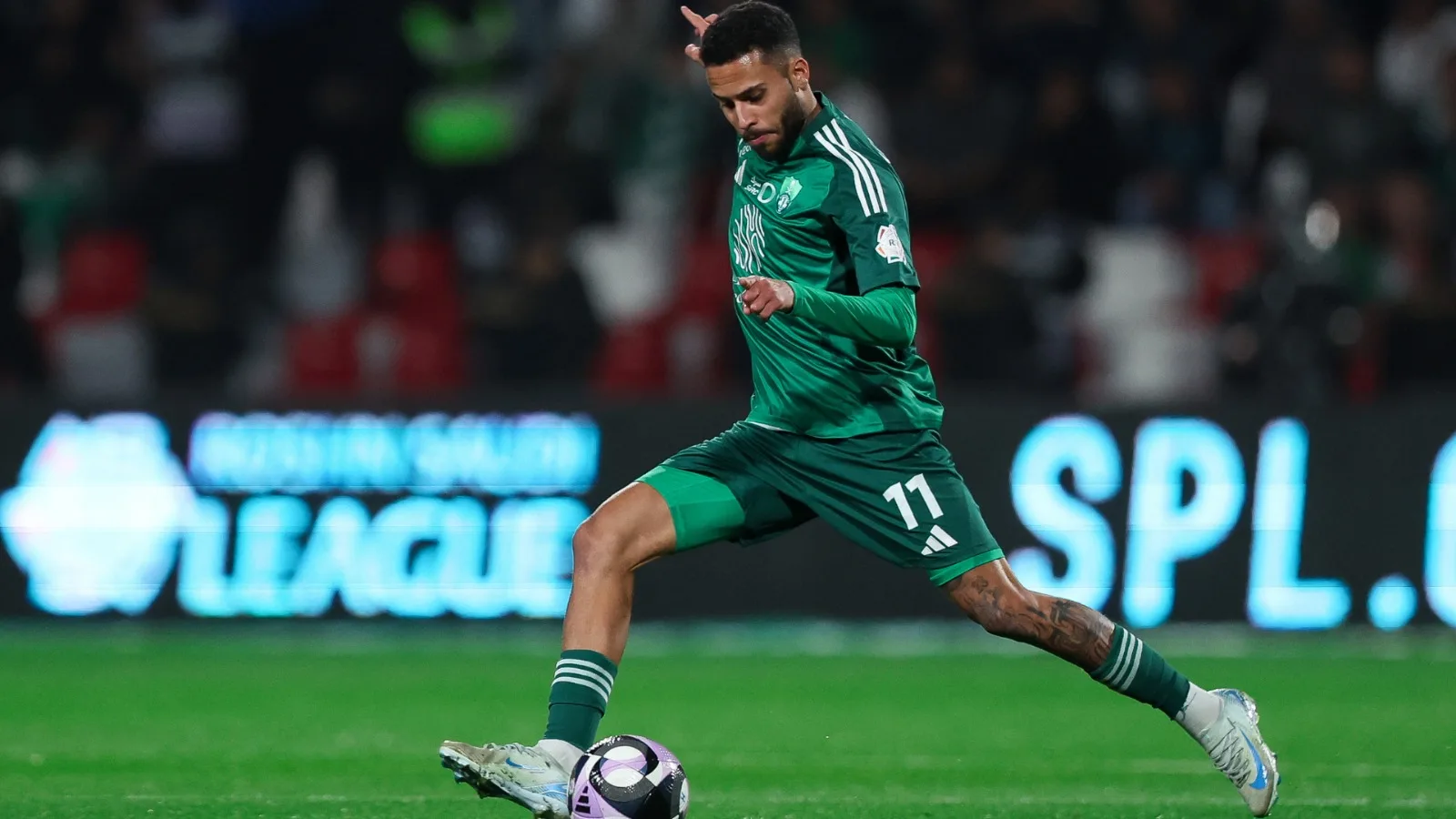 Atlético-MG acerta contratação do volante Alexsander, ex-Fluminense, e torcida ironiza: “Devendo jogadores e contratando”