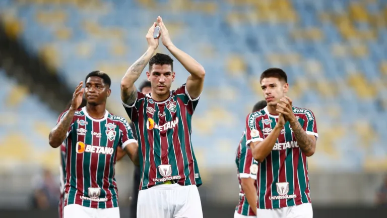 Fluminense abre negociação para o retorno de Nino e torcedores comemoram: “Resolveria nossa zaga”