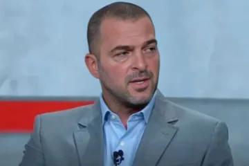 Zé Elias critica fase do Corinthians e comenta sobre política do clube: “A maior vergonha é do torcedor”