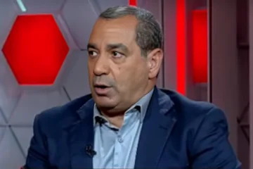 Zinho descarta crise no Flamengo e faz alerta sobre desabafo de Filipe Luís: “Era papel do diretor”