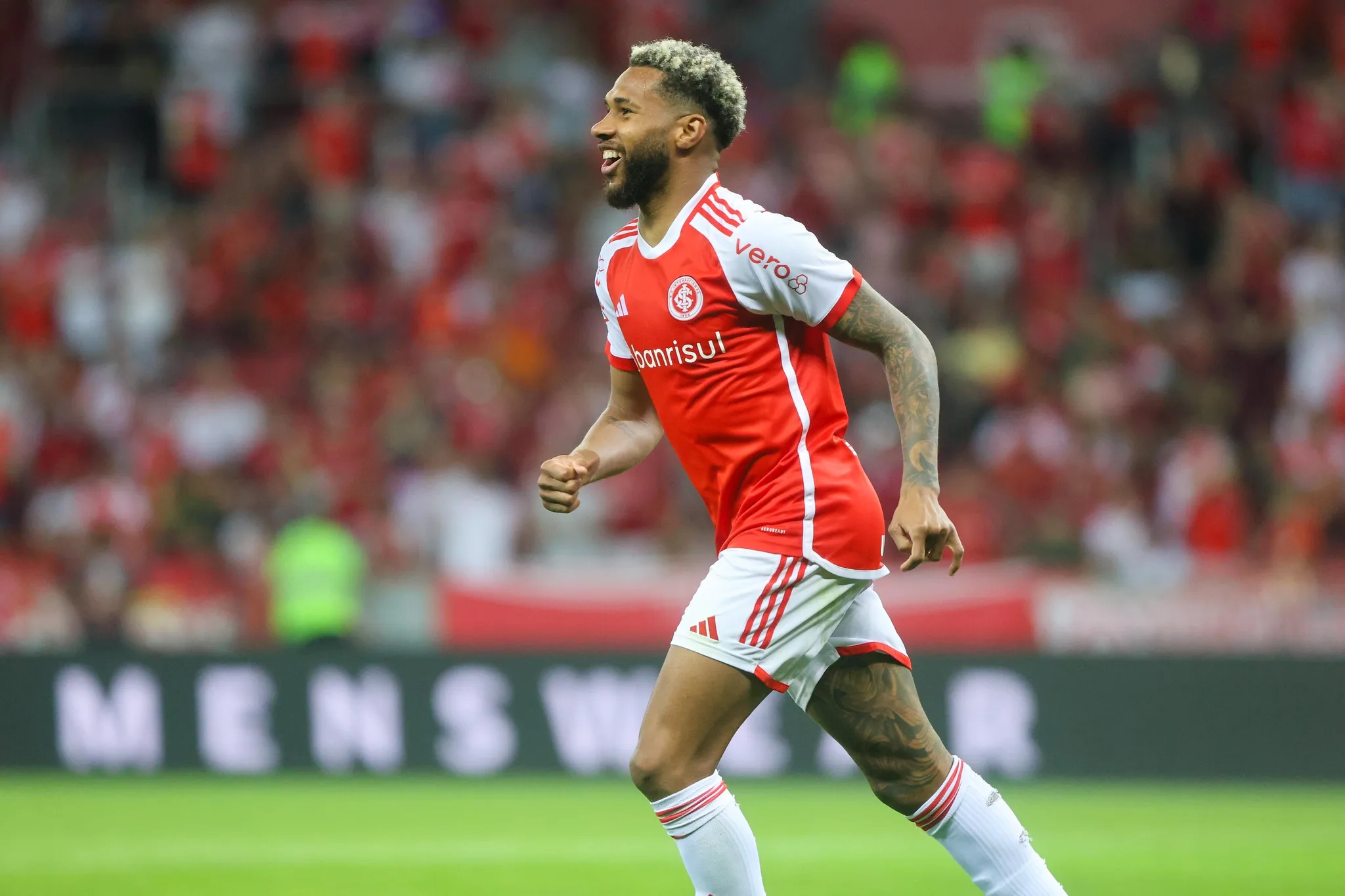 Wesley não deve iniciar como titular em Internacional x Fortaleza e Geison Lisboa atualiza negociação: “Direção não esconde”