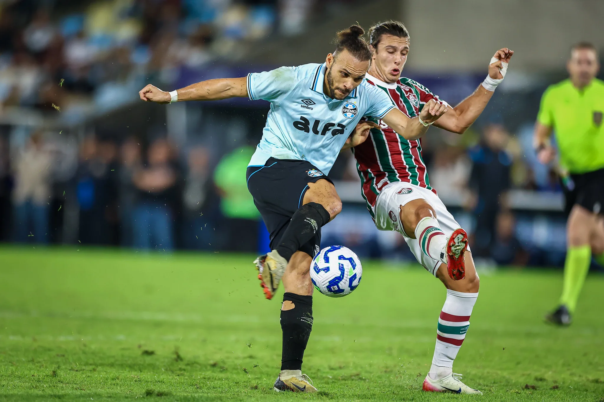 Desabafo de Braithwaite repercute na torcida após derrota do Grêmio para o Fluminense: “Na teoria está bom”