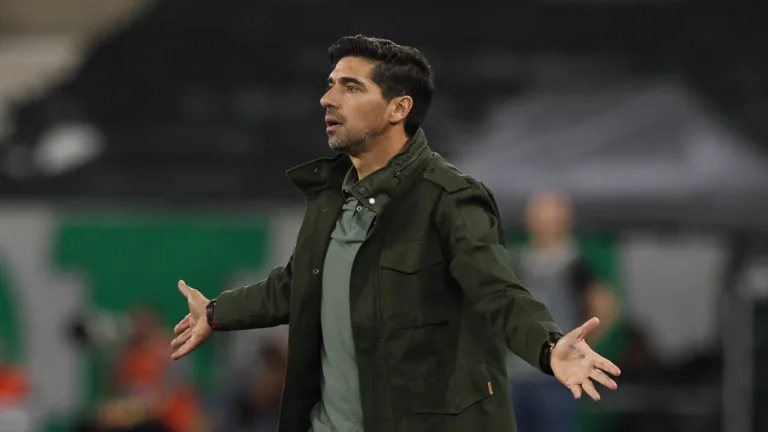 Abel Ferreira indica cinco times que lutam com Palmeiras e Flamengo pelo Brasileirão: “Falta ser consistente”