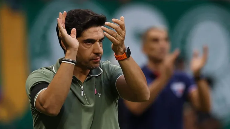 Rizek cita Guardiola e reage após sugestão de Vojvoda no Palmeiras: “Acho o Abel melhor” 