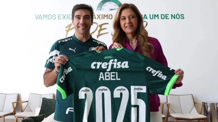 Velloso fala sobre Leila Pereira ‘entregar a chave’ do Palmeiras para Abel Ferreira: “Ele precisa ser cobrado” Velloso fala sobre Leila Pereira ‘entregar a chave’ do Palmeiras para Abel Ferreira: “Ele precisa ser cobrado”