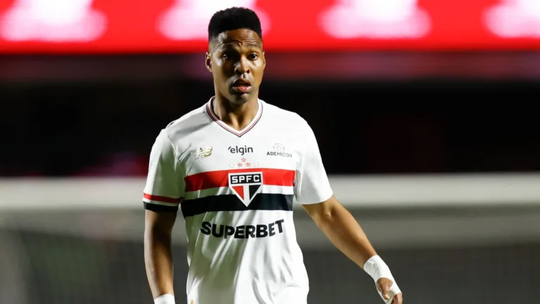 André Hernan atualiza tempo de parada de Wendell após lesão no São Paulo: “Fora por quatro semanas”
