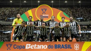 Atlético-MG busca meta na Copa do Brasil e primeira vitória contra o Flamengo na Arena MRV