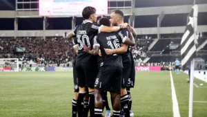 Renata Fan se empolga e vê Botafogo brigando por Libertadores, Brasileirão e Copa do Brasil: “Tem um padrão europeu”