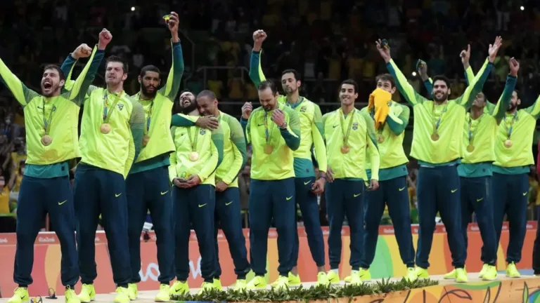 Bruninho relembra ouro olímpico e classifica jogo contra a França como o mais difícil. “A preparação foi muito tensa”