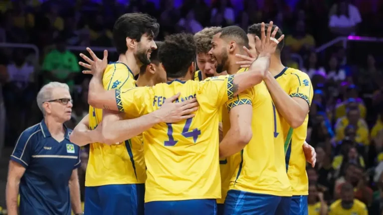 Brasil sobe para terceiro no ranking mundial de vôlei masculino e se mantém em segundo no feminino