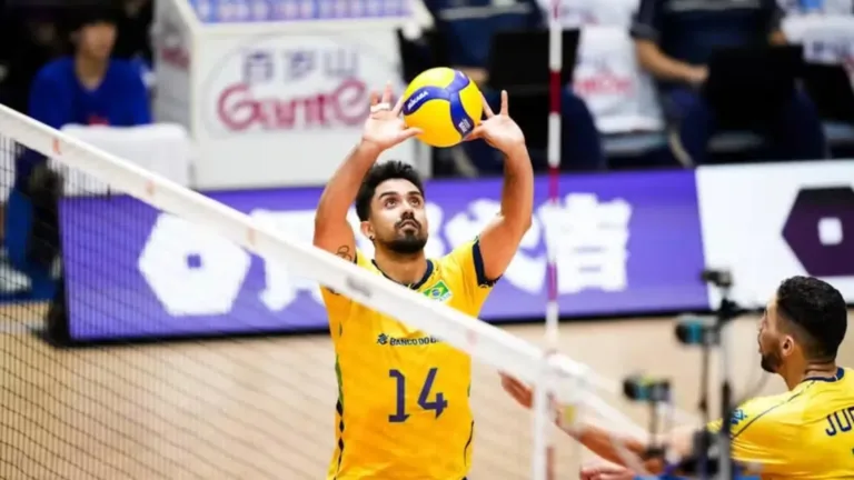 Cachopa sofre lesão e desfalca o Brasil na preparação para o Campeonato Mundial de Vôlei; Bernardinho convoca Rhendrick