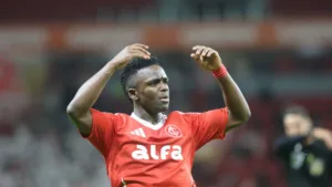 Botafogo demonstra interesse em dupla que joga na Região Sul