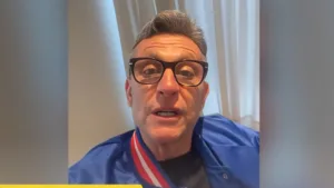 Craque Neto destaca sequência ‘impressionante’ do São Paulo no Brasileirão e exalta Crespo: “É um baita treinador”