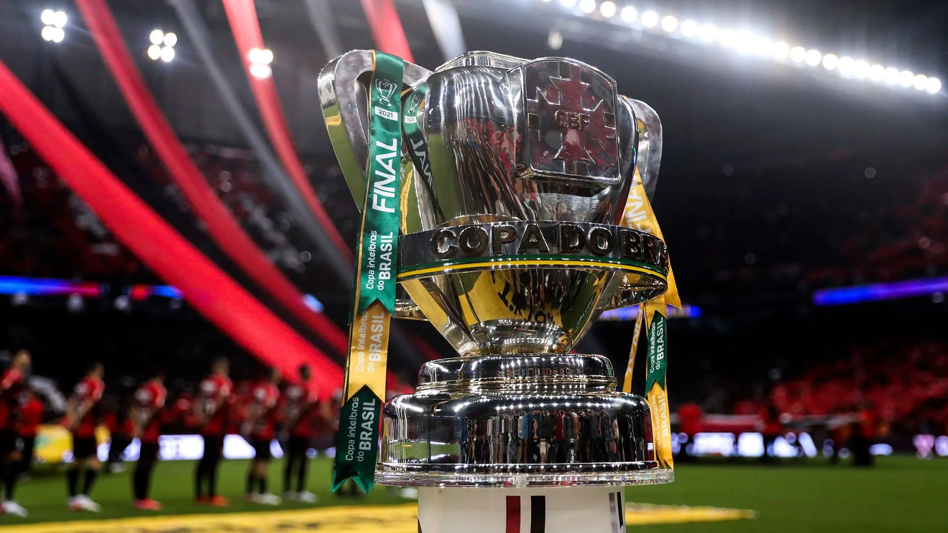 Zinho indica Corinthians, Botafogo e Fluminense como favoritos na Copa do Brasil: “Vive momento melhor”