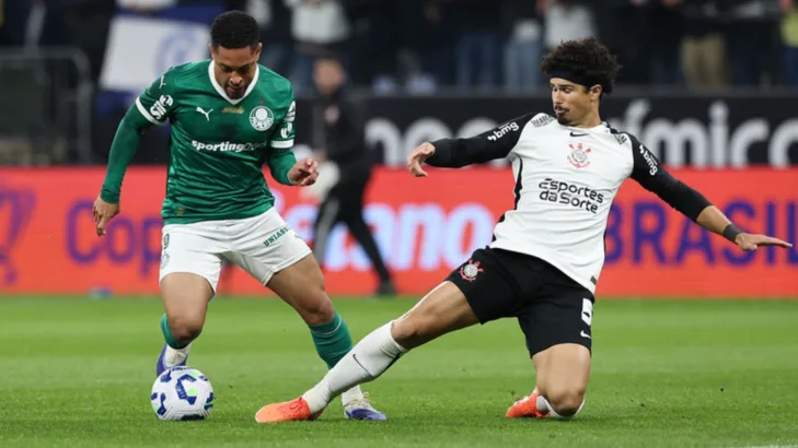Zinho avalia volta por cima do Palmeiras em caso de eliminação: “Corinthians não vai ser campeão brasileiro” Zinho avalia volta por cima do Palmeiras em caso de eliminação: “Corinthians não vai ser campeão brasileiro”