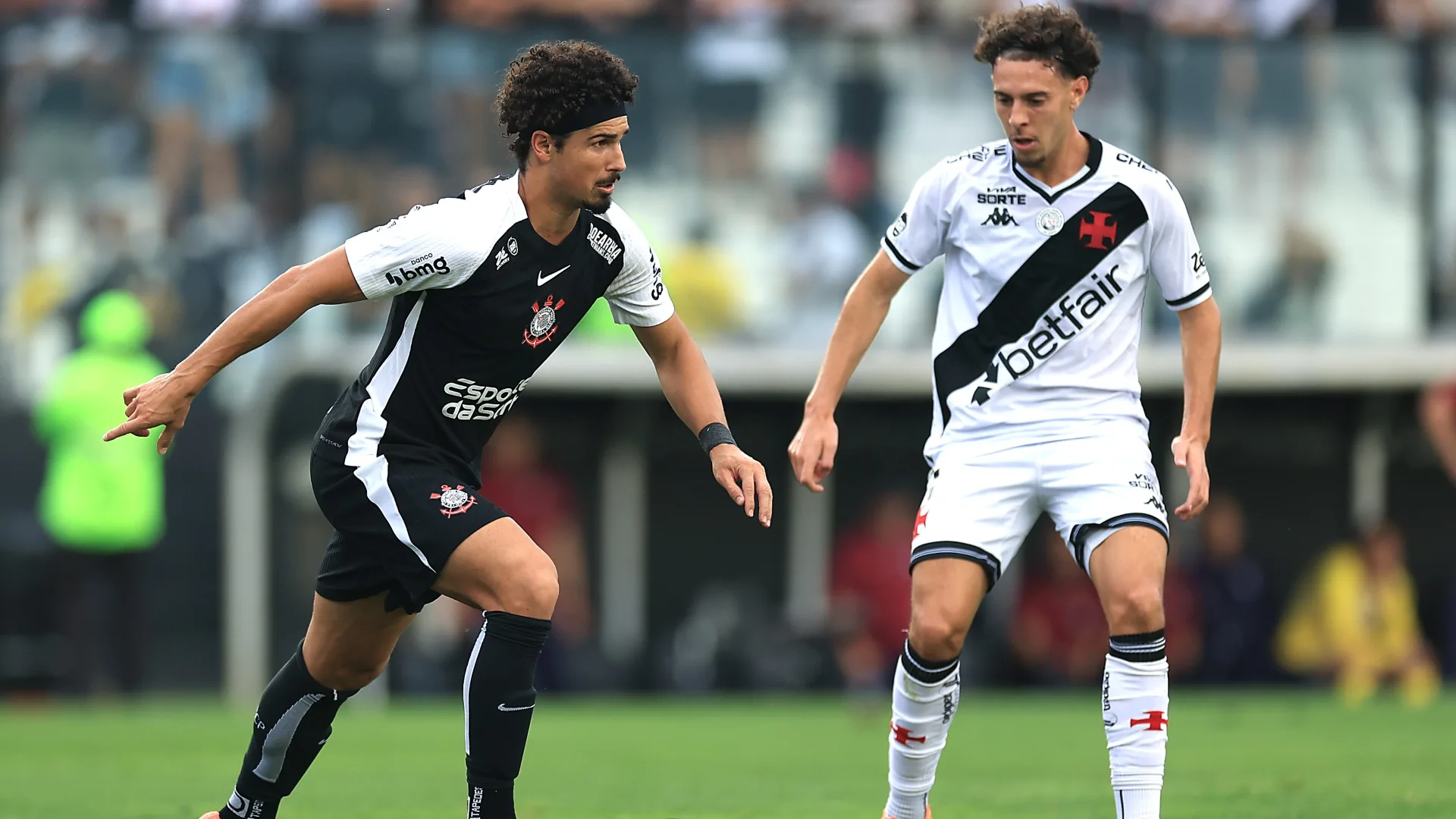 Corinthians vence Vasco por 3 a 2 e mantém retrospecto incrível de 15 anos em São Januário