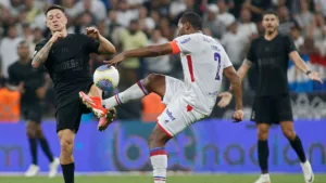 Onde assistir Corinthians x Fortaleza AO VIVO pelo Brasileirão: prováveis escalações, desfalques e retrospecto