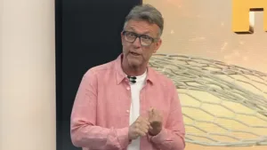 Craque Neto coloca o Atlético-MG na briga contra o rebaixamento, mas pondera: “Tem elenco melhor que todos”