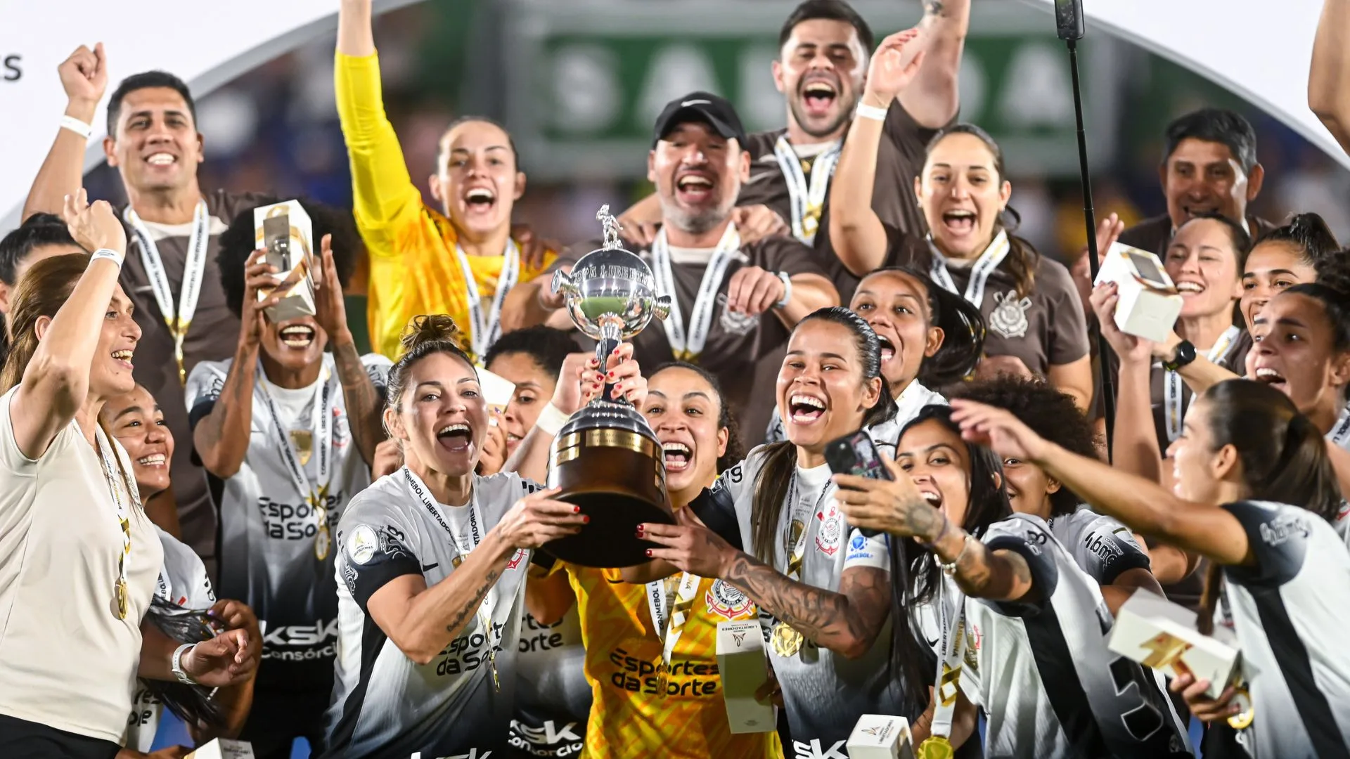 Libertadores Feminina ganha data de sorteio; Corinthians, Ferroviária e São Paulo participam