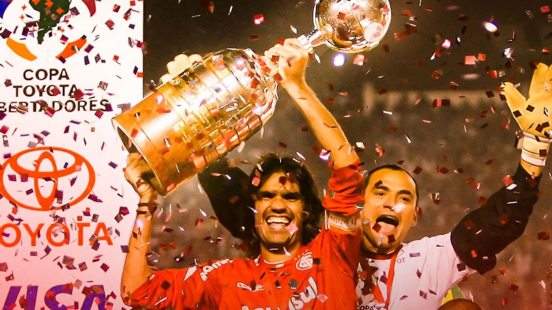 Torcida do Internacional comemora 19 anos da conquista da primeira Libertadores: “Maior final entre dois times brasileiros”