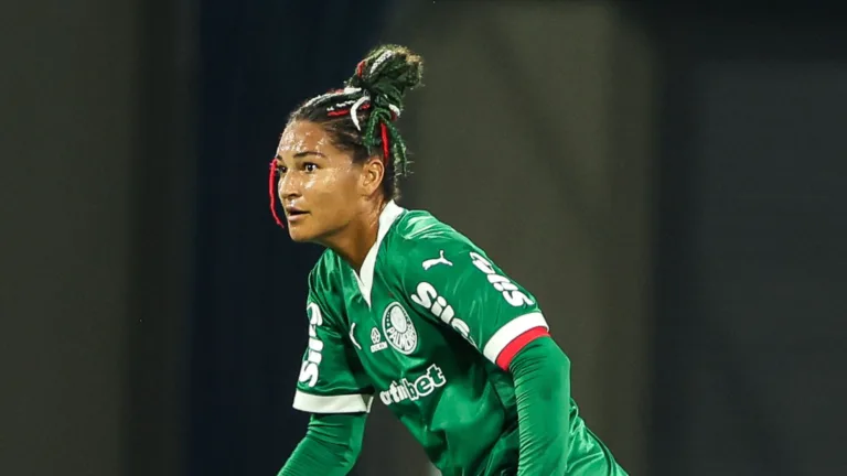 Palmeiras goleia o Avaí/Kindermann com gol de estreante e avança na Copa do Brasil Feminina