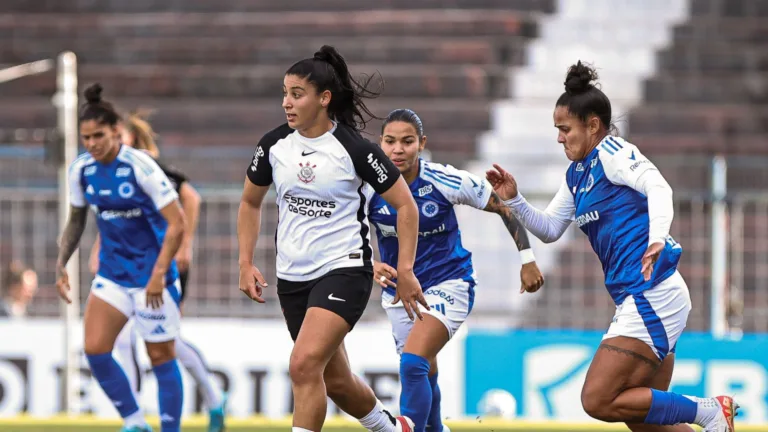 Quartas de final do Brasileirão Feminino tem início neste sábado (9); veja onde assistir os jogos