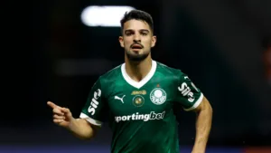 Edu Dracena pede Vitor Roque e Flaco López como titulares do Palmeiras: “Depois do que eles apresentaram”