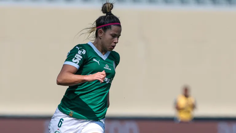 Fê Palermo pode estar de saída do Palmeiras para clube do exterior; jogadora está em reta final de contrato