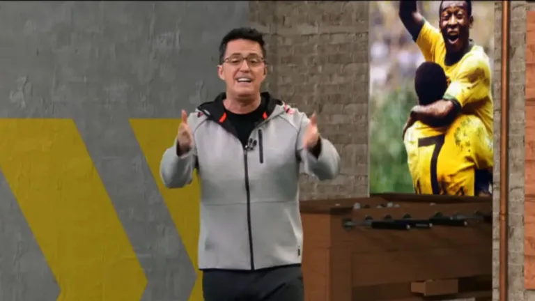 Palmeiras ultrapassa R$500 milhões em reforços e Fernando Fernandes defende: “Corinthians gasta R$ 150 milhões com Memphis”