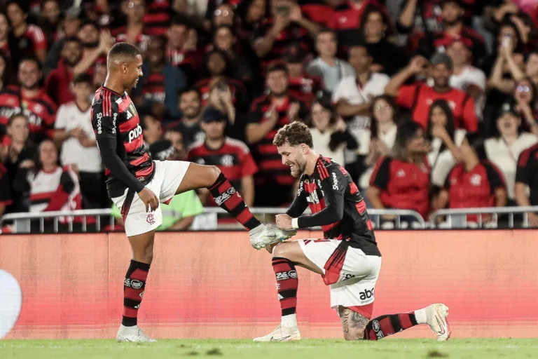 Flamengo segue com melhor ataque do Brasileirão com Cruzeiro na 2ª colocação