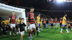Caio Ribeiro crava Flamengo como principal favorito no Brasileirão: “Tem a perseguição de Palmeiras, Cruzeiro e Botafogo”