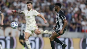 Flamengo empata com Ceará por 1 a 1, mas retoma liderança do Brasileirão nesta rodada