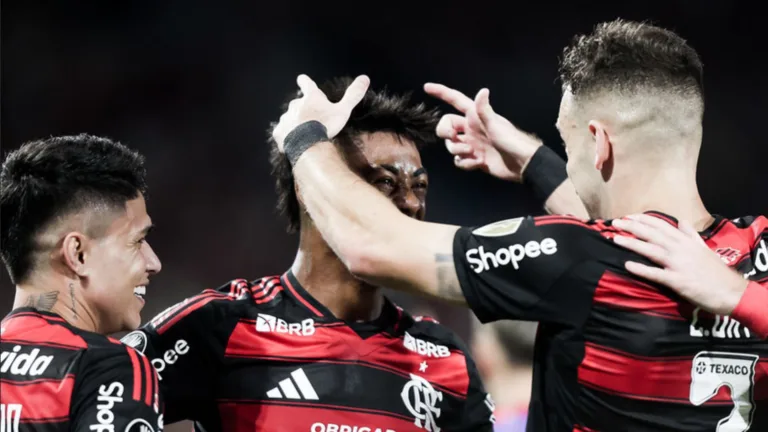 Craque Neto indica vantagem para o Flamengo ganhar o Brasileirão: “Dificilmente não chega na final da Libertadores”