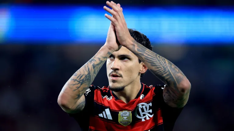 Flamengo negocia maior patrocínio da América do Sul e Nicola revela: “Oferta de R$ 220 milhões por ano”