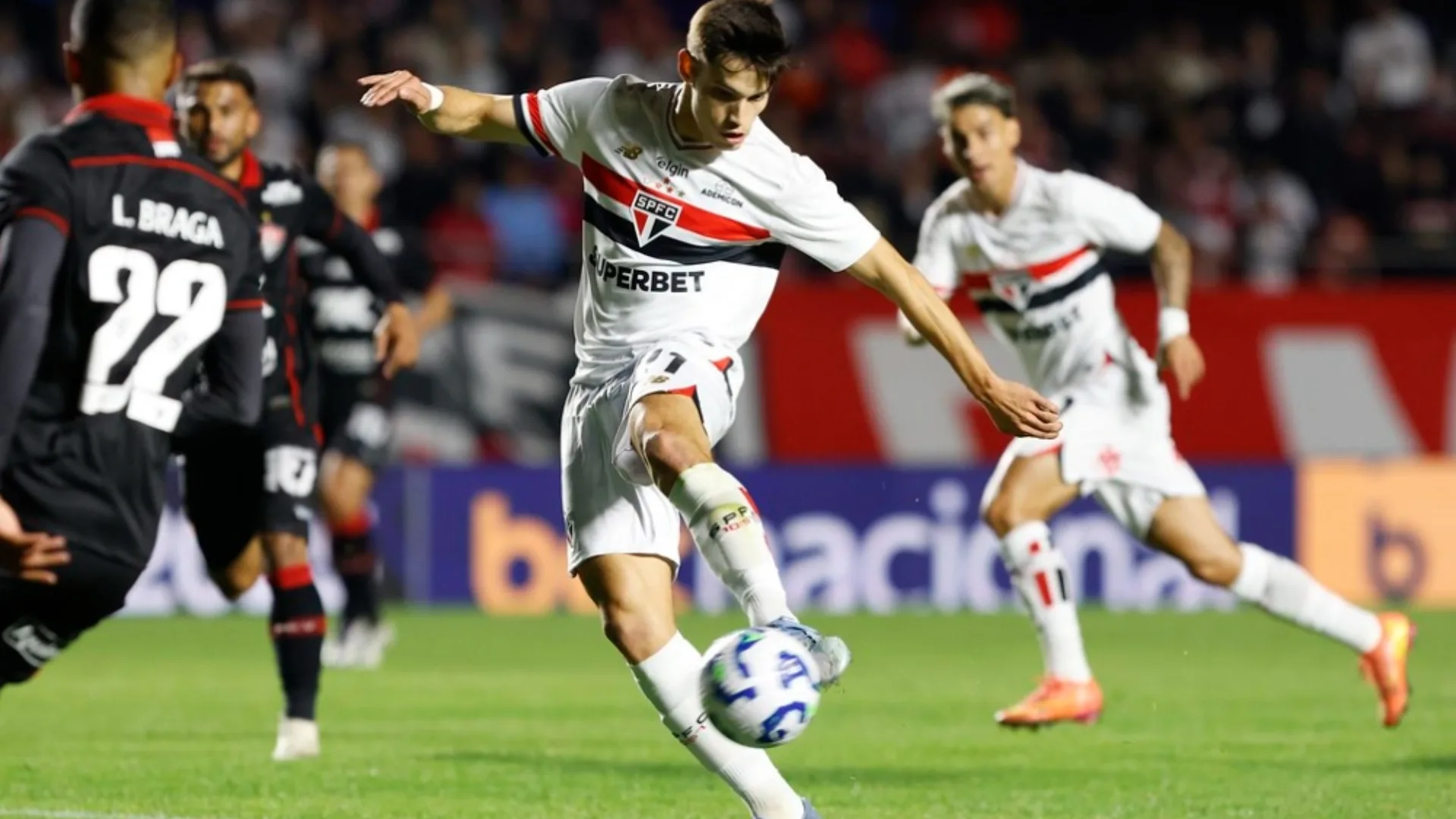 Flávio Prado é sincero e descarta chances do São Paulo ser campeão do Brasileirão Série A: “Não tem nenhuma possibilidade”