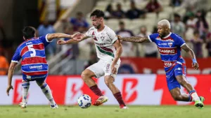 Onde assistir Fluminense x Fortaleza ao vivo pelo Brasileirão: prováveis escalações, desfalques e retrospecto