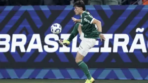 Palmeiras não libera Giay para o futebol italiano e torcedores analisam: “Ofensivamente é péssimo”